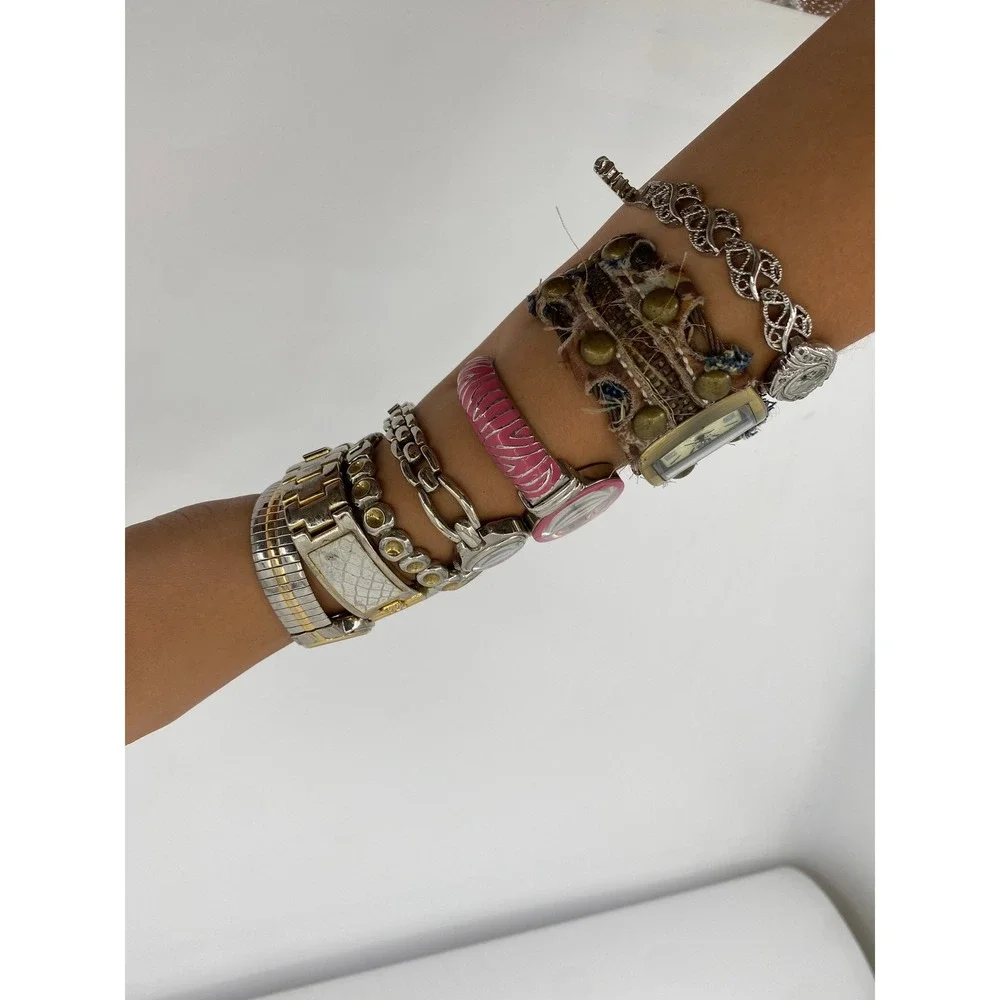 Mixed Lot Y2K‎ Wristwatches Women OS Multi-Color Vintage Aesthetic